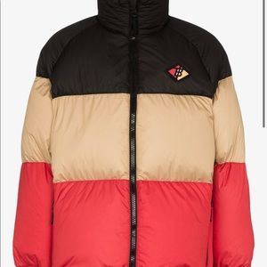 New never worn I live in Florida never got cold enough!